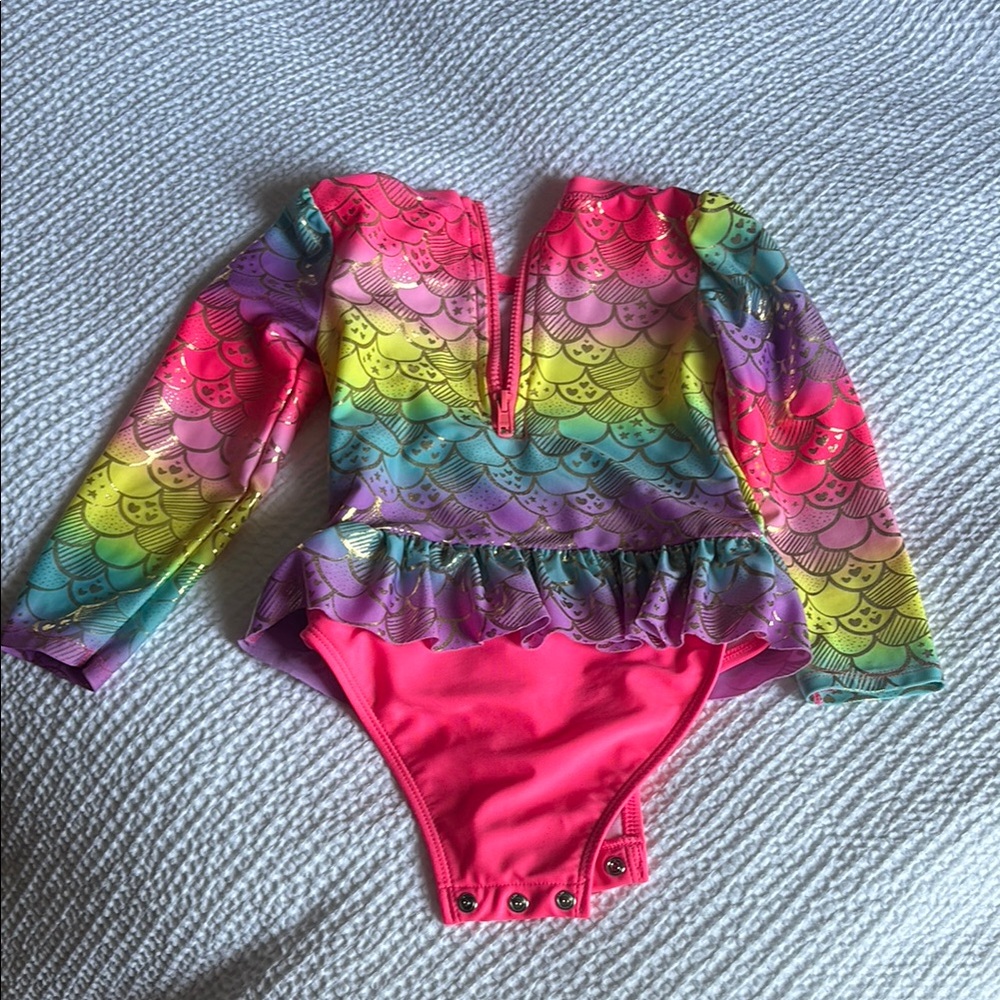 Cat & Jack Pink and Purple Rashguard Swimsuit 4T - Picture 4 of 4